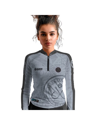 Modelo feminina vestindo camisa de pesca Pro Elite Anzol Quisty Fishing